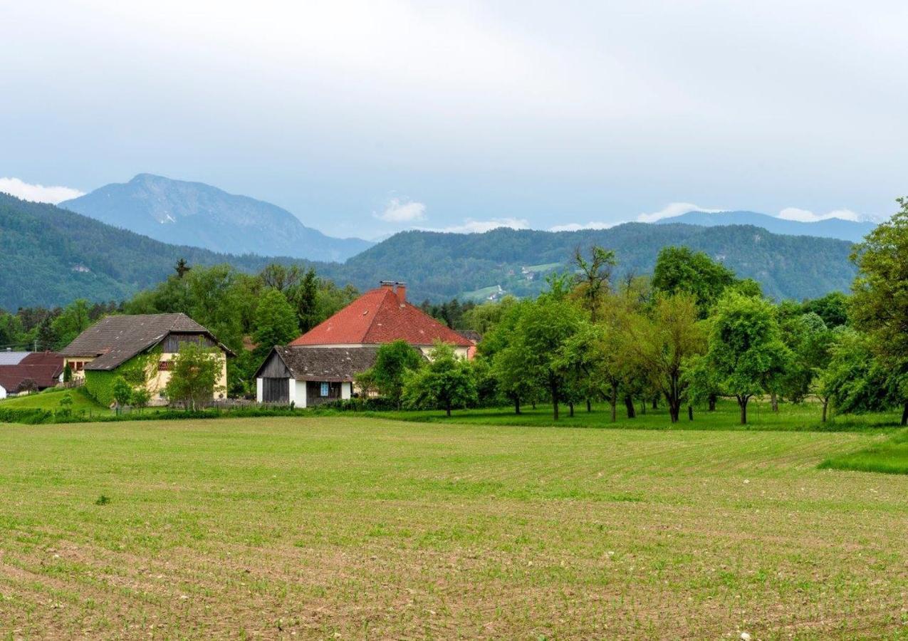 Gutshof Bartl 1 Lägenhet Klagenfurt am Woerthersee Exteriör bild